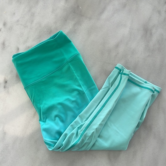 VSX | Ombre 3/4 Leggings - Picture 1 of 3